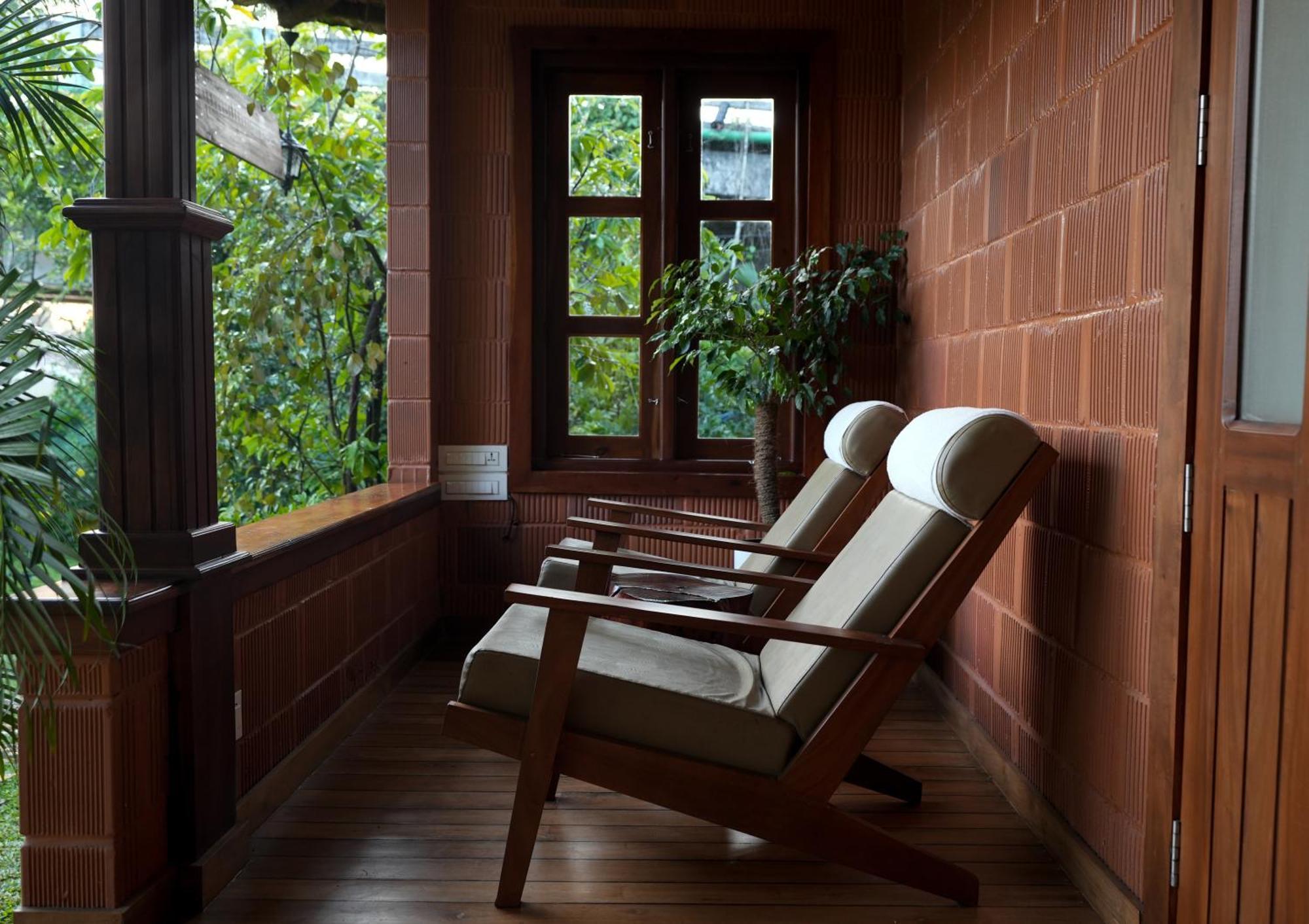 Little Chembaka Guest House Kumarakom Exterior foto
