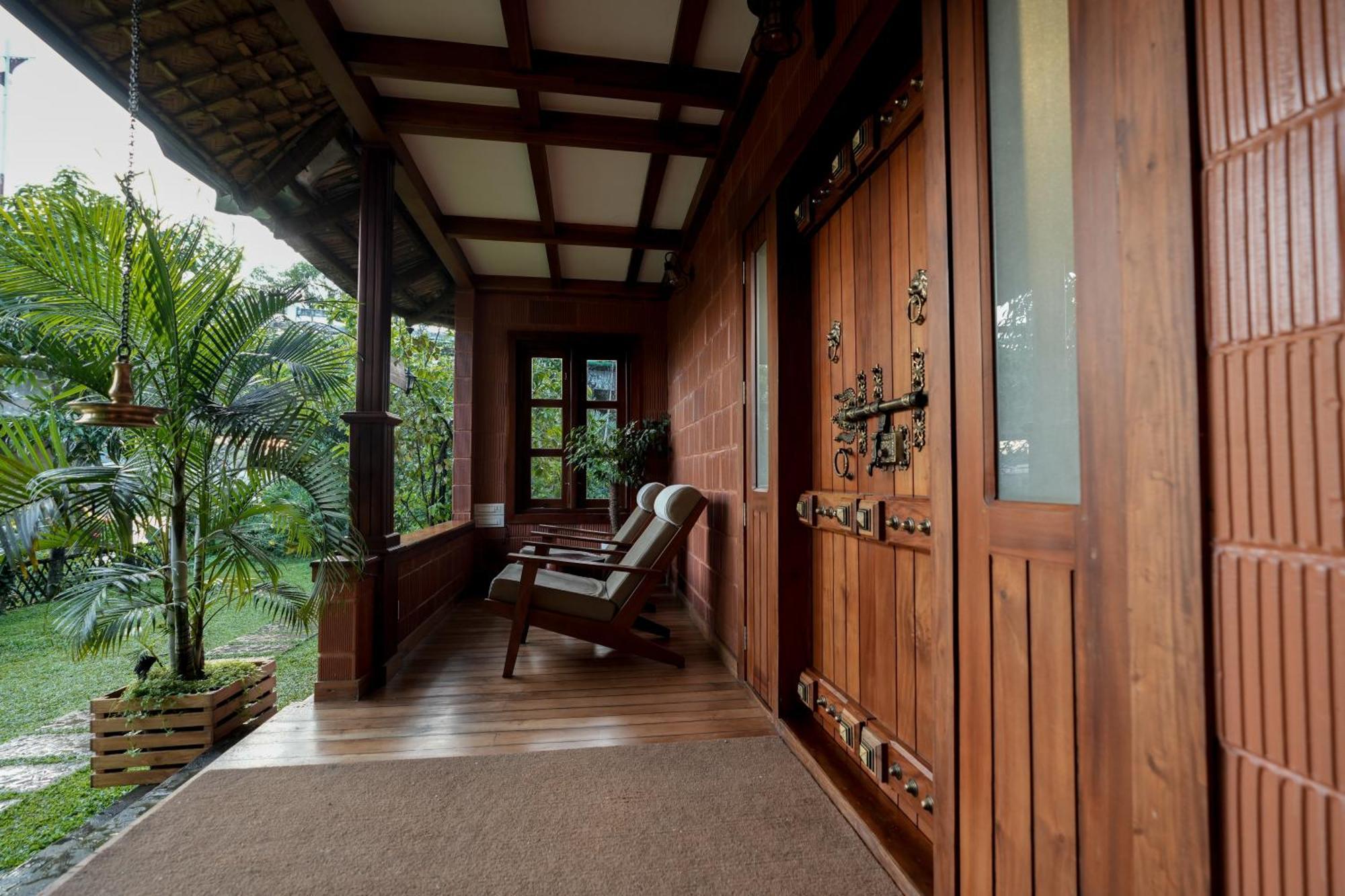 Little Chembaka Guest House Kumarakom Exterior foto